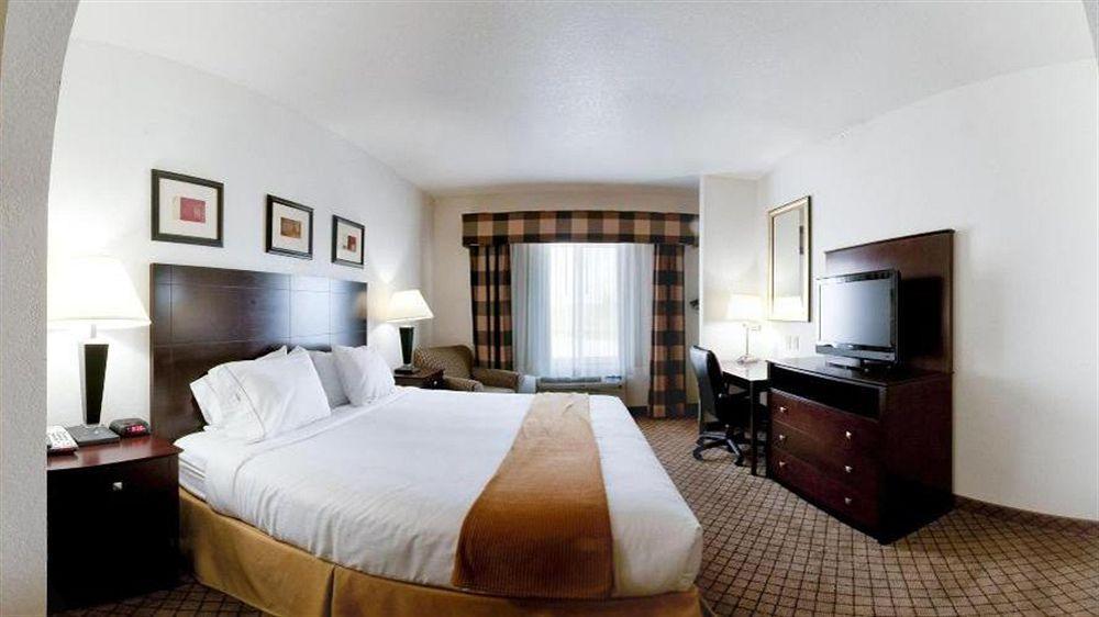 Holiday Inn Express Childress By Ihg Extérieur photo